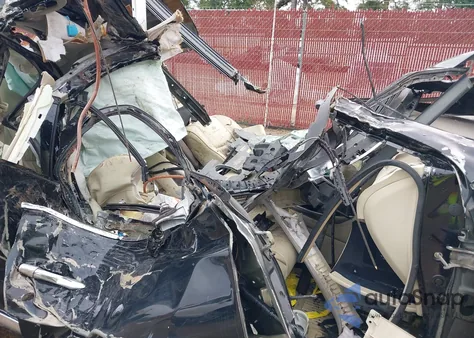 2013 Infiniti Jx35 z USA, uszkodzony, nr VIN 5N1AL0MM8DC315184